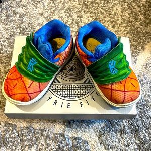 Kyrie 5 SpongeBob SquarePants